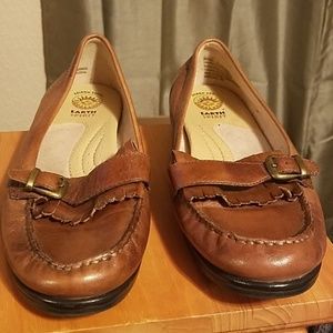 Earth spirit loafers